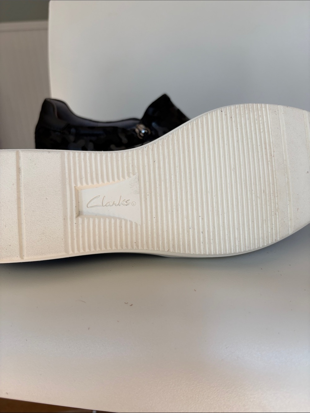 Clark’s “Layton” step Sneakers size 9.5 - Picture 7 of 7